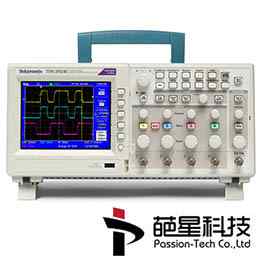 TDS2000C 系列数字存储示波器